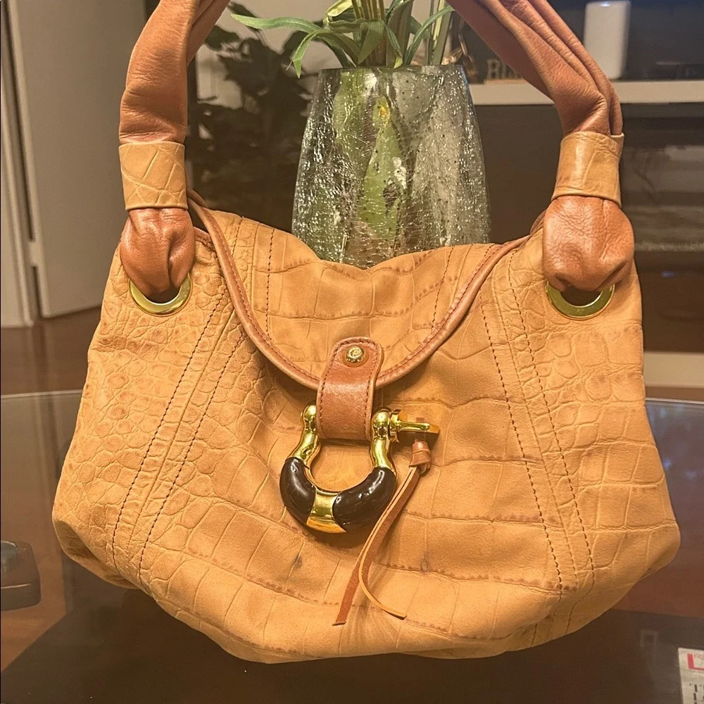 Elegant Tan Croc-Embossed leather Hobo Bag - Picture 3 of 13